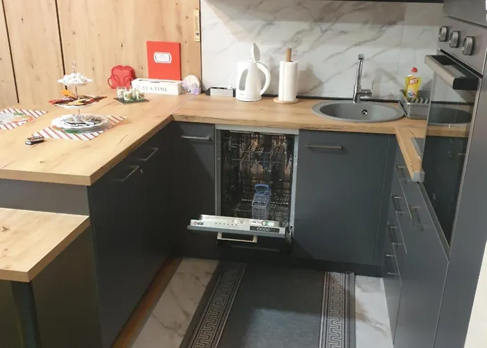 Dnd Lux Sa Garazom Апартаменты