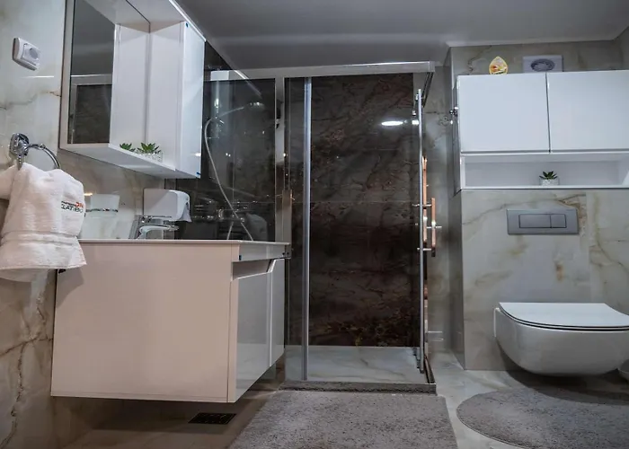 Dnd Lux Sa Garazom Апартаменты *